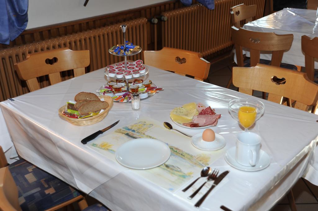 Gasthaus-Pension Fischerkeller Randegg المظهر الخارجي الصورة